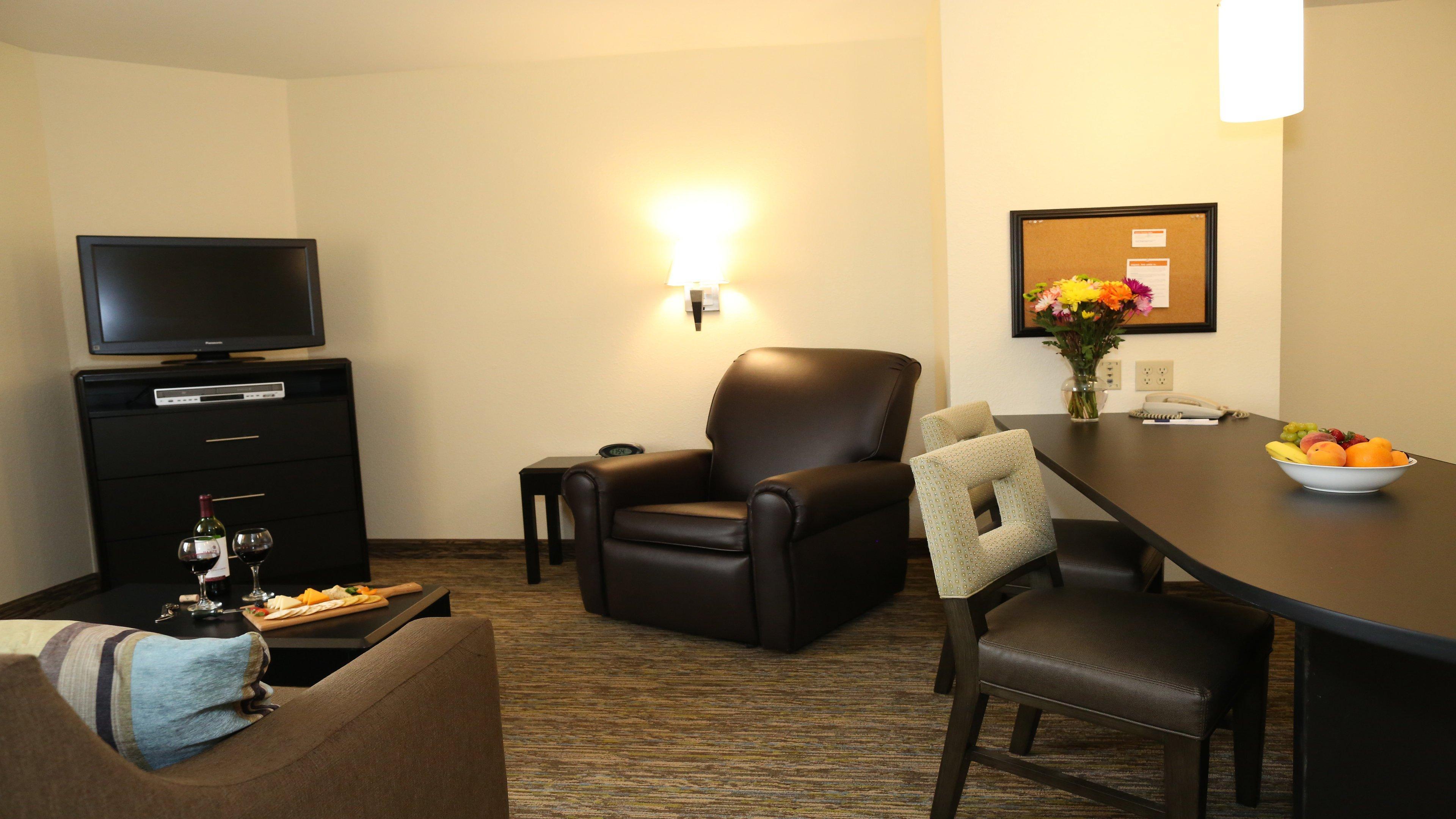 Candlewood Suites East Lansing By Ihg Exteriör bild
