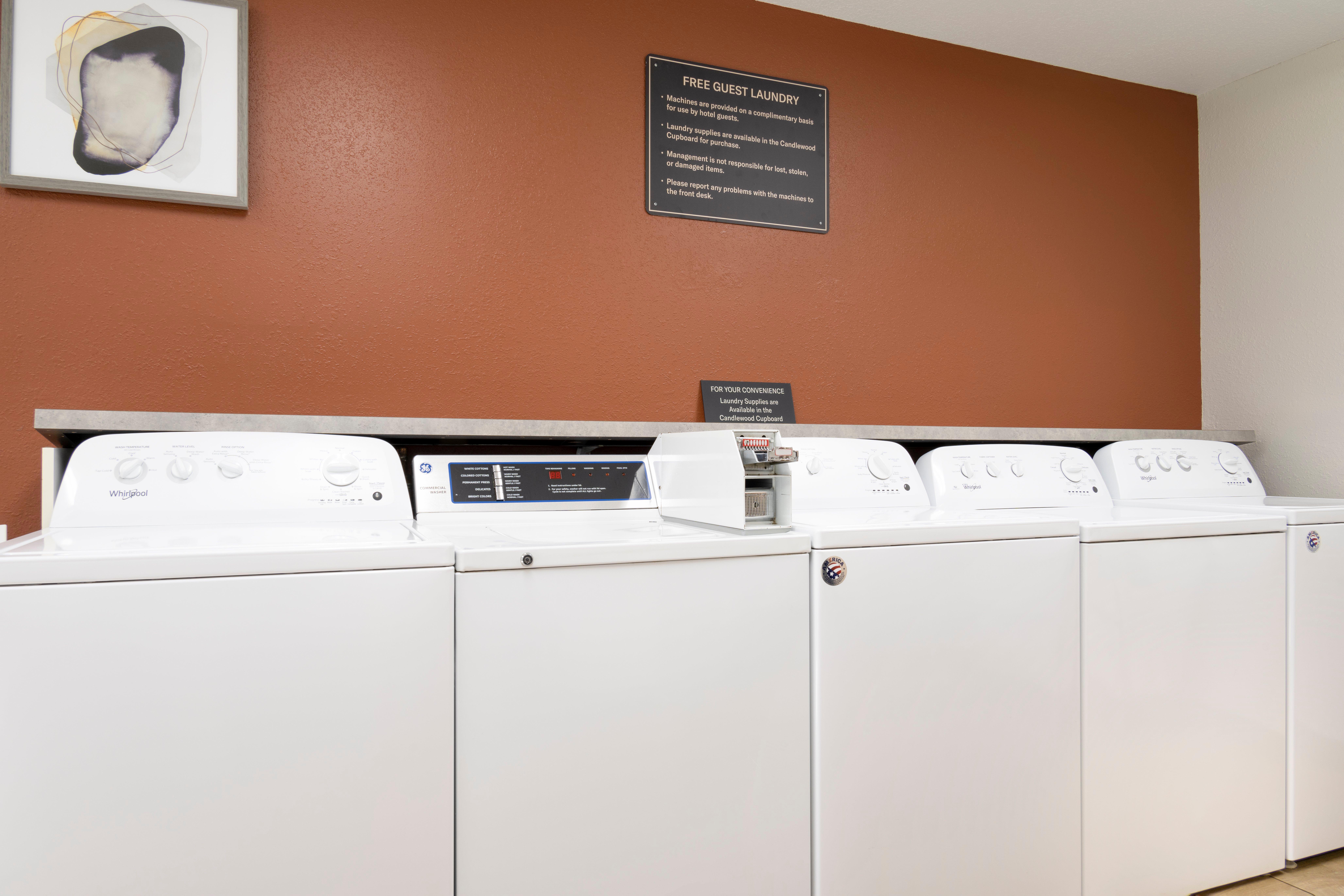 Candlewood Suites East Lansing By Ihg Exteriör bild